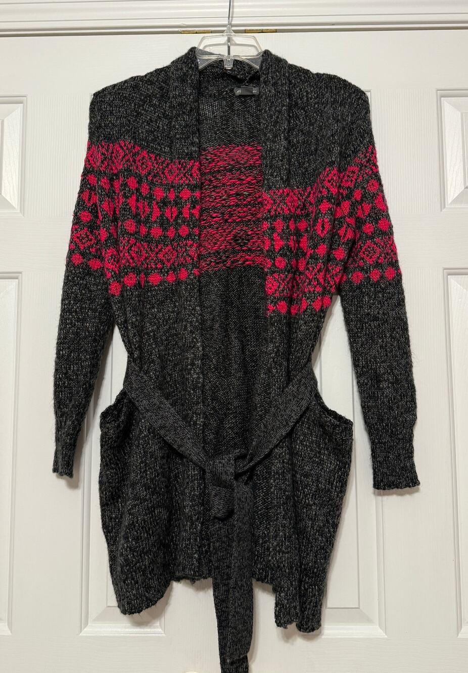 Eddie Bauer Wool Blend Belted Cardigan, Charcoal Gray and Pink, Size M